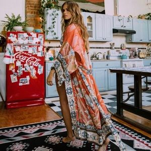 Spell & the Gypsy Cherry Blossom Kimono S/M